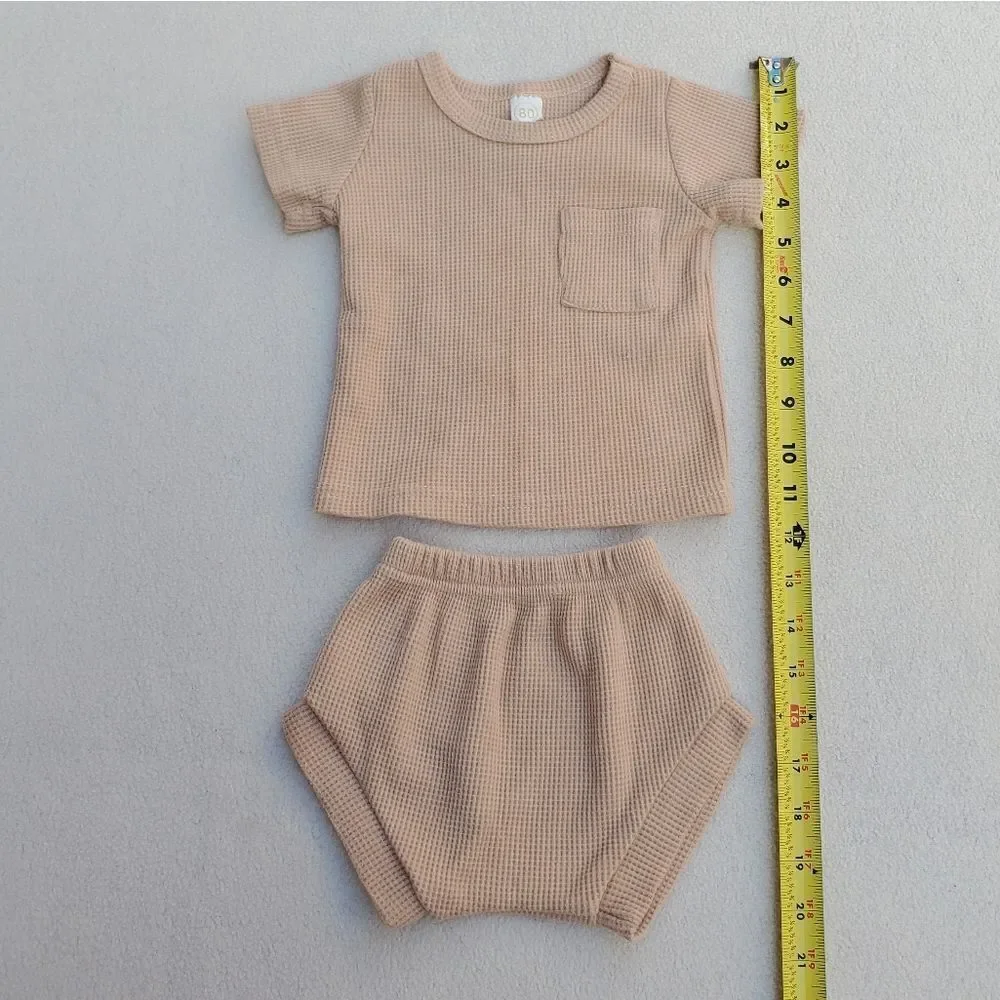 Shein waffle knit short sleeve shirt and briefs set Size 9-12 Months